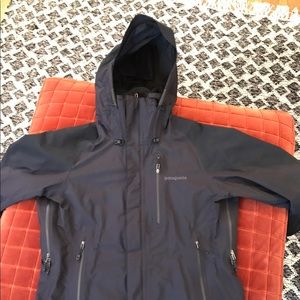 Black Piolet Patagonia jacket, women's size M